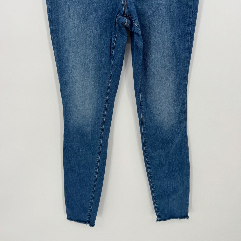 Universal Thread High Rise Skinny Jeans Blue Wash Raw Hem Women's Size 2 - Picture 4 of 8